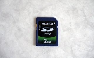 FUJIFILM SDカード 2GB データ復旧