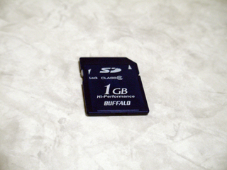 バッファロー SDカード 1GB