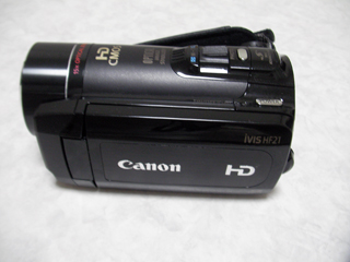 Canon iVIS HF21